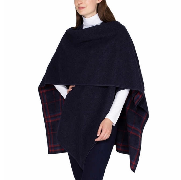 HOST PICK!!! LAST ONE!!! Ike Behar Ladies' Reversible Wrap with Fleece - Picture 3 of 5